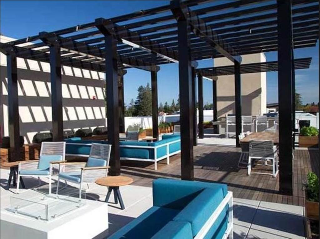 Global Luxury Suites At Downtown Mountain View Exterior photo