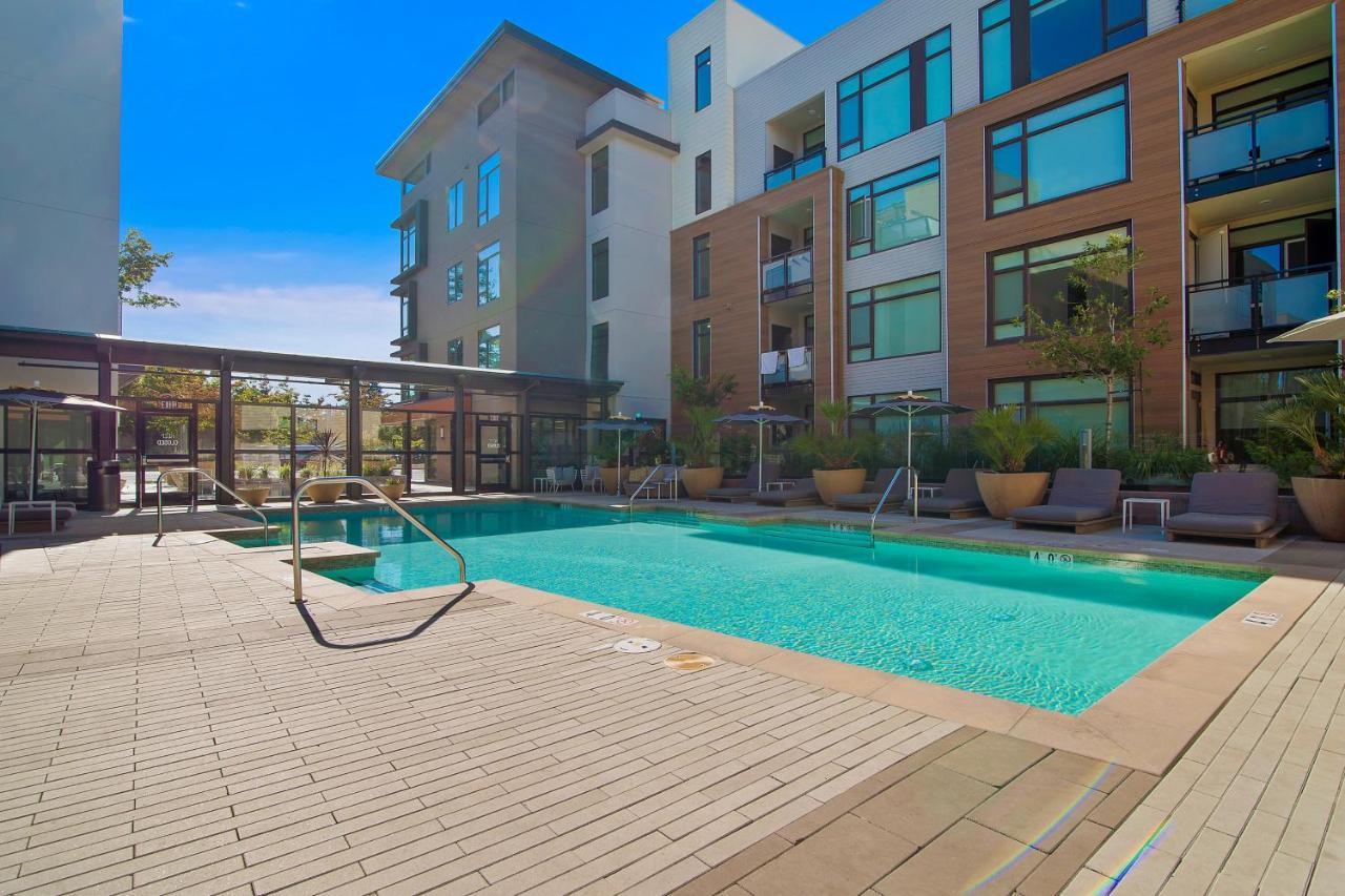 Global Luxury Suites At Downtown Mountain View Exterior photo